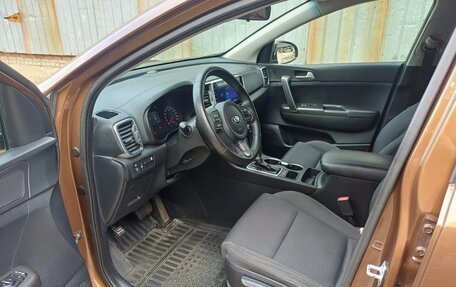 KIA Sportage IV рестайлинг, 2016 год, 1 600 000 рублей, 5 фотография