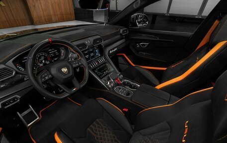 Lamborghini Urus I, 2023 год, 27 500 000 рублей, 20 фотография