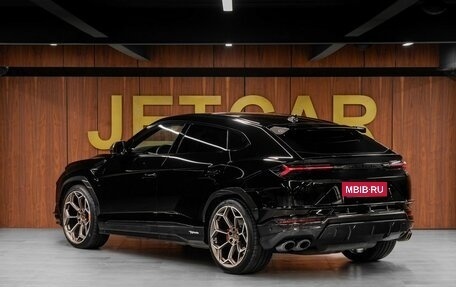Lamborghini Urus I, 2023 год, 27 500 000 рублей, 12 фотография
