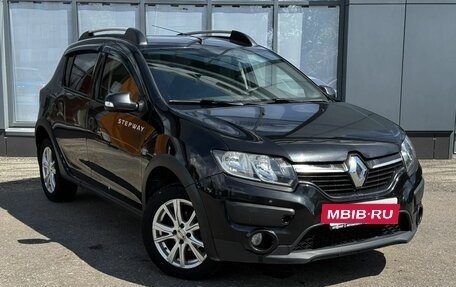 Renault Sandero II рестайлинг, 2018 год, 930 000 рублей, 3 фотография
