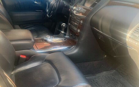 Nissan Patrol, 2011 год, 2 750 000 рублей, 13 фотография
