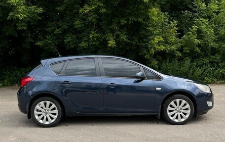 Opel Astra J, 2011 год, 580 000 рублей, 5 фотография