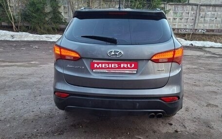 Hyundai Santa Fe III рестайлинг, 2014 год, 1 615 000 рублей, 2 фотография