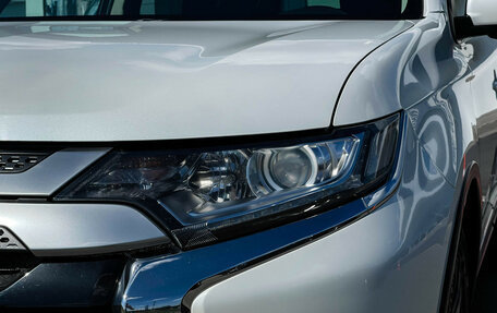 Mitsubishi Outlander III рестайлинг 3, 2018 год, 1 847 000 рублей, 19 фотография