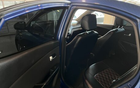 KIA Rio III рестайлинг, 2012 год, 710 000 рублей, 24 фотография