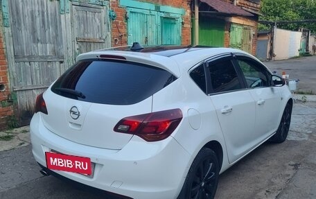 Opel Astra J, 2012 год, 1 000 000 рублей, 4 фотография