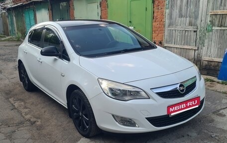 Opel Astra J, 2012 год, 1 000 000 рублей, 2 фотография