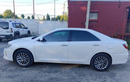 Toyota Camry, 2015 год, 1 900 000 рублей, 2 фотография