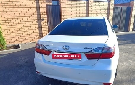 Toyota Camry, 2015 год, 1 900 000 рублей, 8 фотография