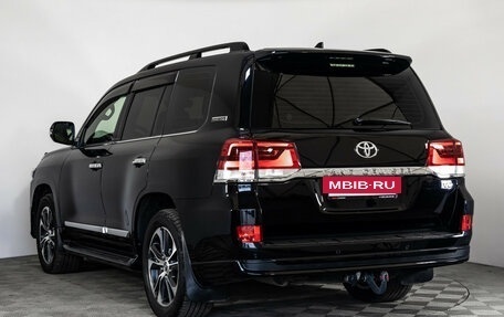 Toyota Land Cruiser 200, 2020 год, 7 199 000 рублей, 9 фотография