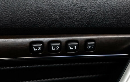 Toyota Land Cruiser 200, 2020 год, 7 199 000 рублей, 24 фотография