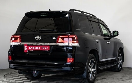 Toyota Land Cruiser 200, 2020 год, 7 199 000 рублей, 6 фотография