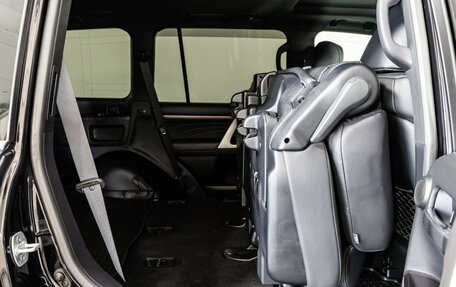 Toyota Land Cruiser 200, 2020 год, 7 199 000 рублей, 31 фотография
