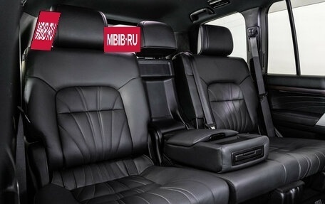 Toyota Land Cruiser 200, 2020 год, 7 199 000 рублей, 32 фотография