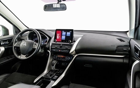 Mitsubishi Eclipse Cross, 2021 год, 2 499 000 рублей, 10 фотография