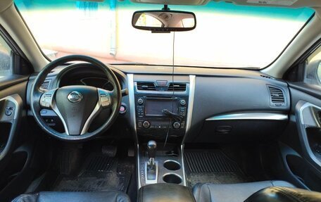 Nissan Altima V (L33), 2015 год, 800 000 рублей, 1 фотография