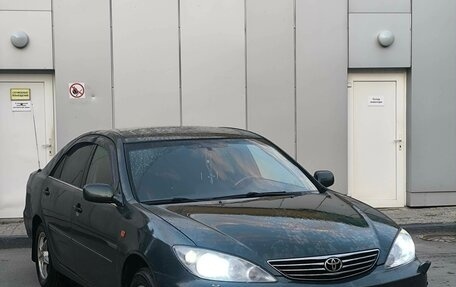 Toyota Camry V40, 2005 год, 800 000 рублей, 2 фотография