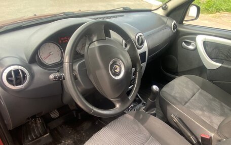 Renault Sandero I, 2012 год, 650 000 рублей, 2 фотография