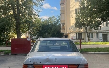 Mercedes-Benz W124, 1988 год, 100 000 рублей, 5 фотография