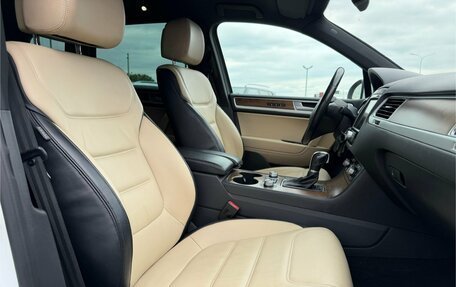 Volkswagen Touareg III, 2016 год, 2 870 000 рублей, 22 фотография