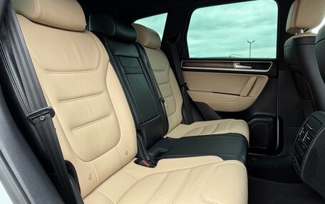 Volkswagen Touareg III, 2016 год, 2 870 000 рублей, 21 фотография