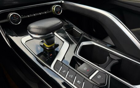 Geely Tugella FY11, 2021 год, 2 700 000 рублей, 22 фотография
