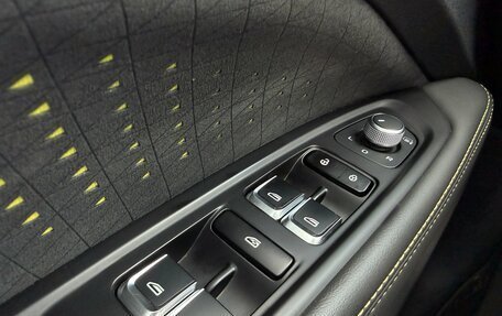 Geely Tugella FY11, 2021 год, 2 700 000 рублей, 21 фотография