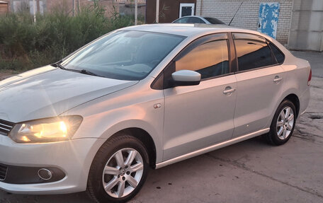 Volkswagen Polo VI (EU Market), 2011 год, 820 000 рублей, 10 фотография