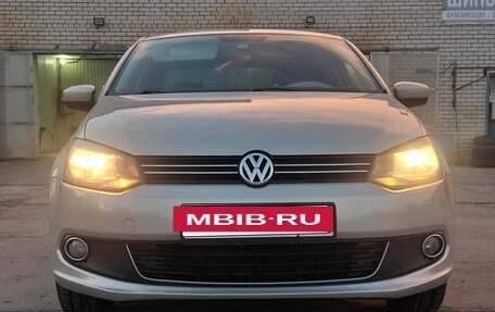 Volkswagen Polo VI (EU Market), 2011 год, 820 000 рублей, 6 фотография