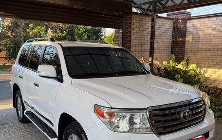 Toyota Land Cruiser 200, 2014 год, 5 340 000 рублей, 4 фотография