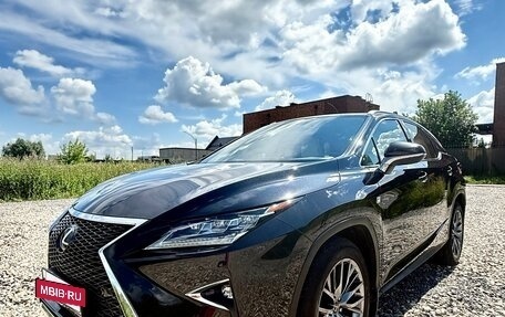 Lexus RX IV рестайлинг, 2017 год, 3 700 000 рублей, 7 фотография
