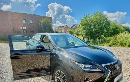 Lexus RX IV рестайлинг, 2017 год, 3 700 000 рублей, 24 фотография