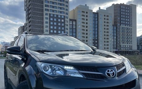 Toyota RAV4, 2014 год, 2 000 000 рублей, 5 фотография