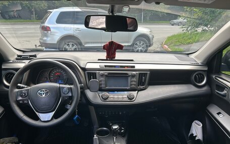 Toyota RAV4, 2014 год, 2 000 000 рублей, 18 фотография
