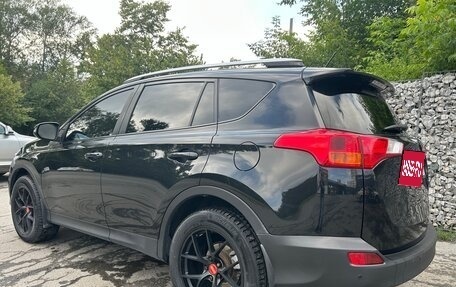 Toyota RAV4, 2014 год, 2 000 000 рублей, 11 фотография