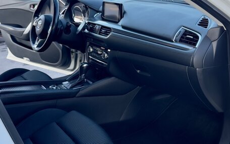 Mazda 6, 2016 год, 1 400 000 рублей, 8 фотография