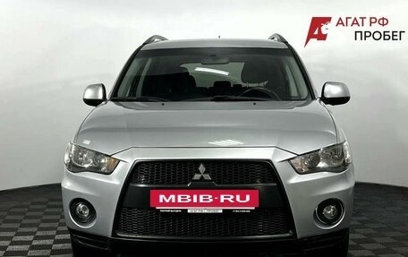 Mitsubishi Outlander III рестайлинг 3, 2011 год, 1 100 000 рублей, 3 фотография