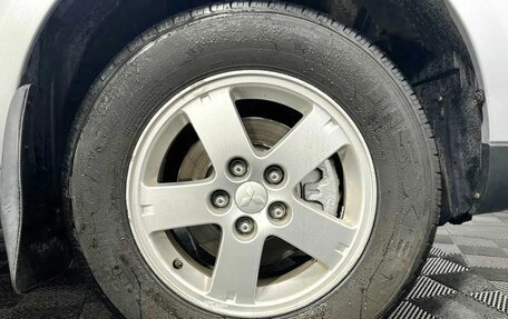 Mitsubishi Outlander III рестайлинг 3, 2011 год, 1 100 000 рублей, 17 фотография