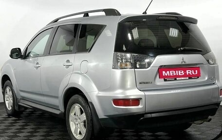 Mitsubishi Outlander III рестайлинг 3, 2011 год, 1 100 000 рублей, 7 фотография