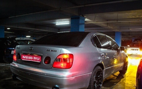 Lexus GS II рестайлинг, 1999 год, 550 000 рублей, 1 фотография