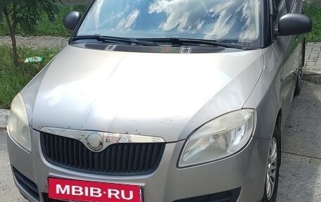 Skoda Fabia II, 2007 год, 300 000 рублей, 1 фотография