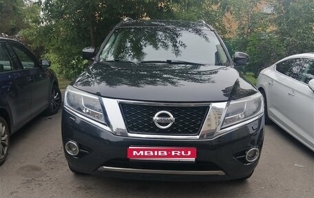 Nissan Pathfinder, 2014 год, 2 299 000 рублей, 1 фотография