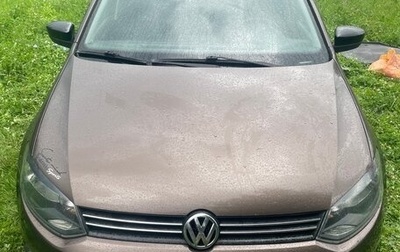 Volkswagen Polo VI (EU Market), 2014 год, 900 000 рублей, 1 фотография