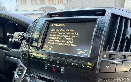 Toyota Land Cruiser 200, 2009 год, 2 190 000 рублей, 6 фотография