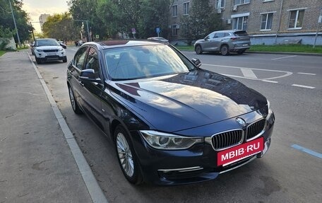 BMW 3 серия, 2012 год, 1 850 000 рублей, 2 фотография