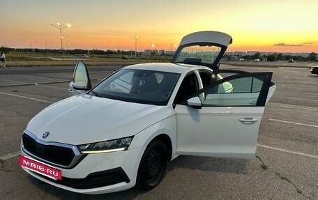 Skoda Octavia IV, 2021 год, 1 400 000 рублей, 17 фотография