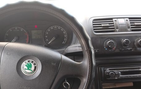 Skoda Fabia II, 2007 год, 300 000 рублей, 7 фотография