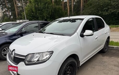 Renault Logan II, 2017 год, 640 000 рублей, 2 фотография