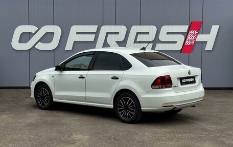 Volkswagen Polo VI (EU Market), 2019 год, 899 000 рублей, 2 фотография