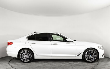 BMW 5 серия, 2018 год, 2 099 000 рублей, 6 фотография